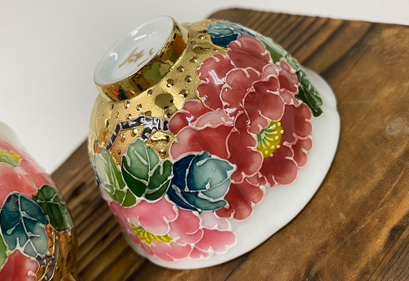 大立窯 鎏金富貴吉祥法華彩 對杯 大立窯 鎏金富貴吉祥法華彩 對杯