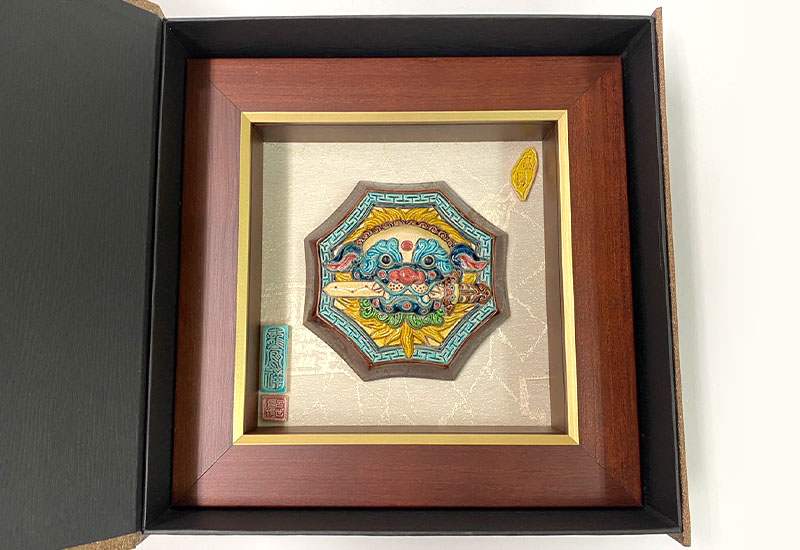 呂世仁 小獅 交趾陶 掛畫 呂世仁 小獅 交趾陶 掛畫