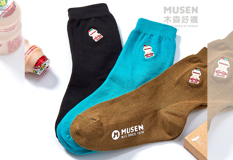 台灣印象刺繡襪-多多(多色) 台灣印象刺繡襪-多多(多色)