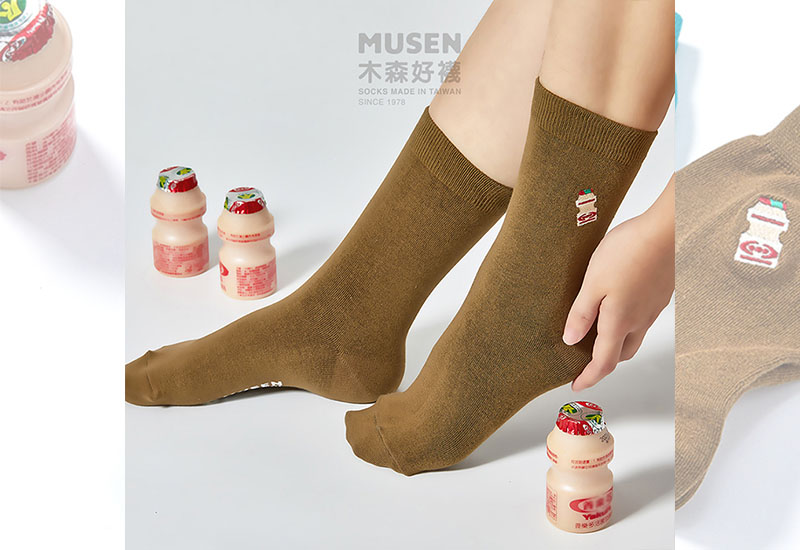 台灣印象刺繡襪-多多(多色) 台灣印象刺繡襪-多多(多色)