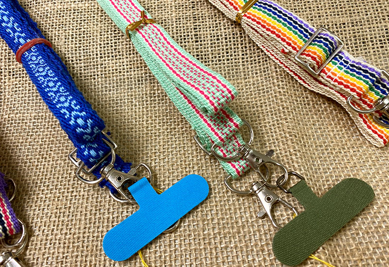 太魯閣族傳統編織手機帶(多款) 太魯閣族傳統編織手機帶(多款)