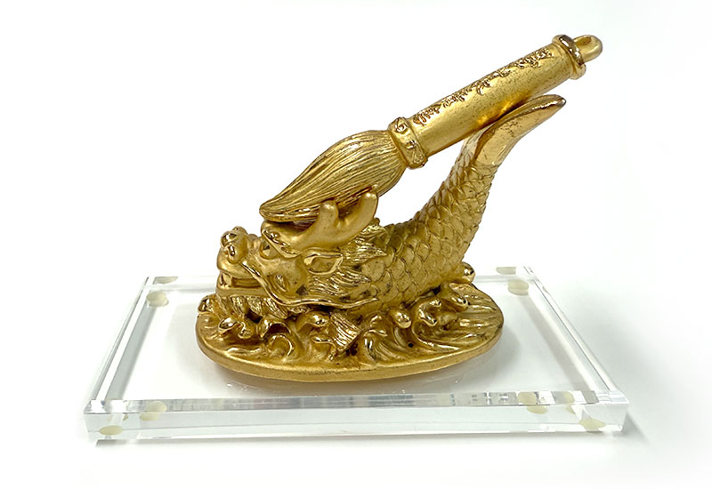 獨占鰲頭(魚+筆)擺飾