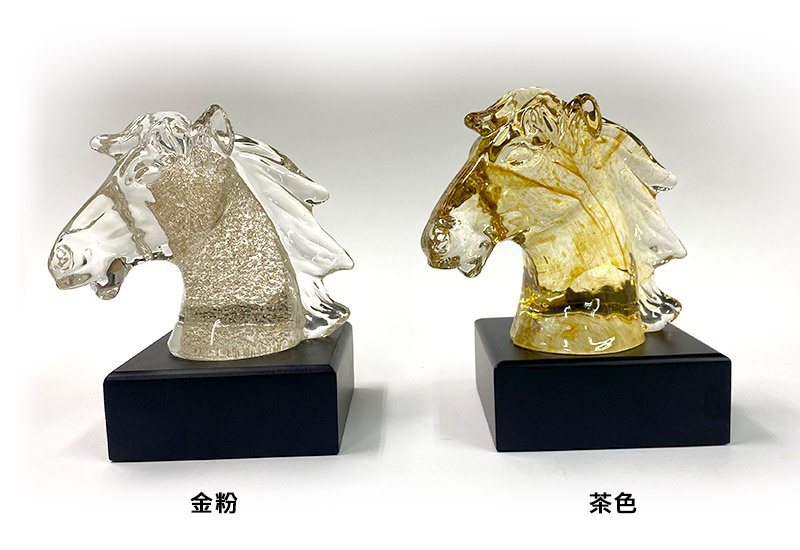 駿馬-精裝盒(2色可選)