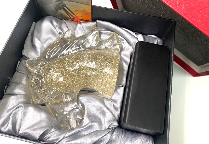 駿馬-精裝盒(2色可選)