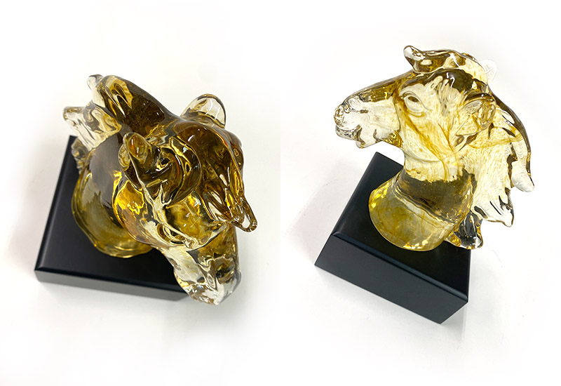 駿馬-精裝盒(2色可選)