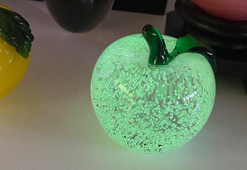 春池玻璃 2號蘋果(螢光)