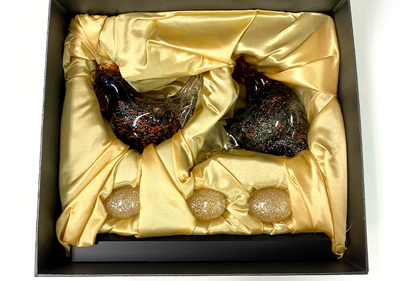 春池玻璃 公母雞組+蛋(黑紅組)