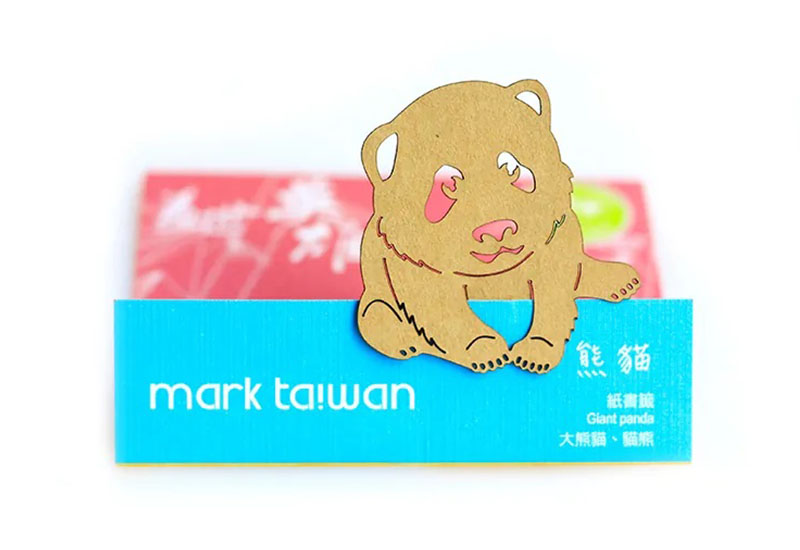 麥麥動物園-熊貓 紙雕書籤