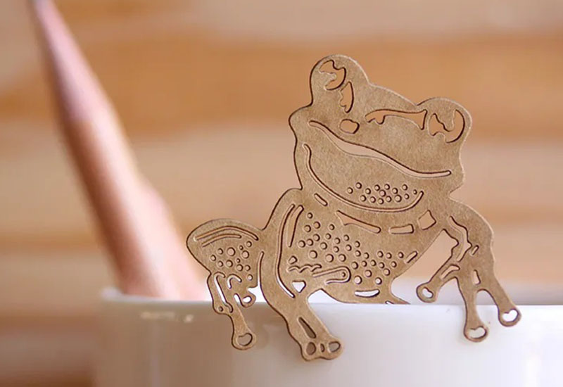 麥麥動物園-諸羅樹蛙 紙雕書籤