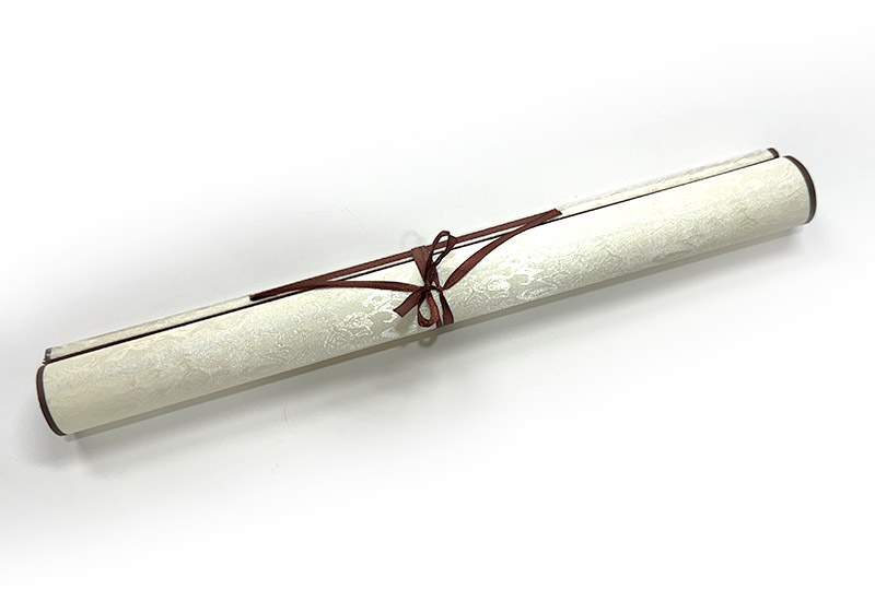 鳥銜山果樂悠悠